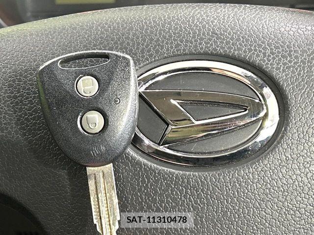 Daihatsu MIRA ES 2015-04 4969052-4