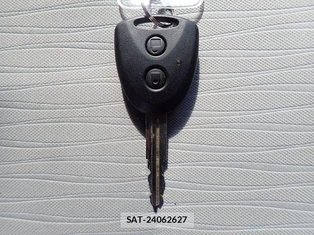 Daihatsu MIRA ES 2023-07 6013236-9