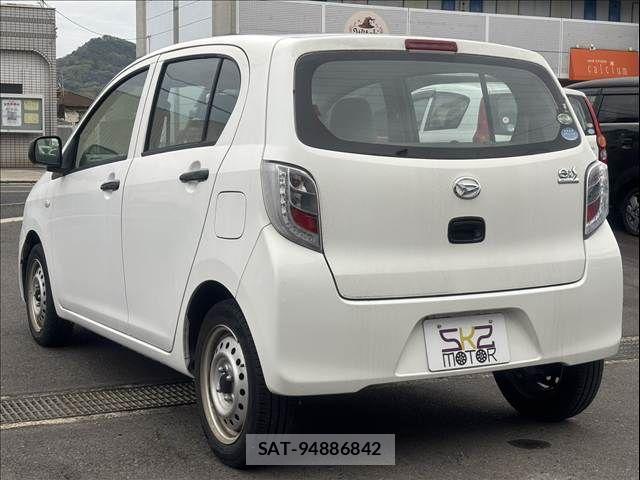 Daihatsu MIRA ES 2016-10 6217075-1