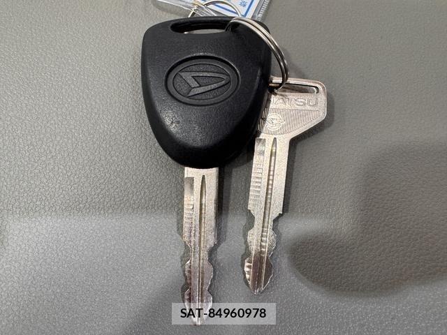 Daihatsu MIRA ES 2014-12 6613362-29