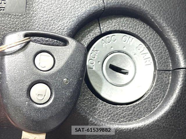 Daihatsu MIRA ES 2015-06 6613359-5
