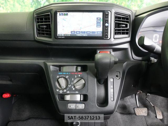 Daihatsu MIRA ES 2017-09 6676968-7