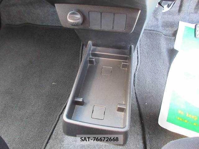 Daihatsu MIRA ES 2017-11 6791243-9