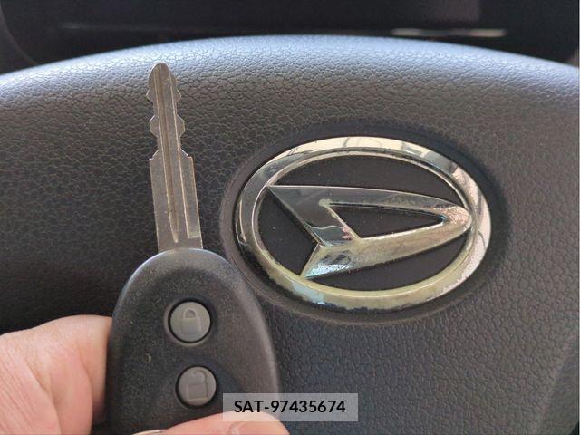 Daihatsu MIRA ES 2013-05 6995835-11