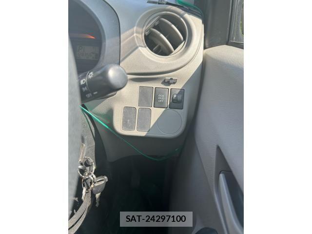 Daihatsu MIRA ES 2013-06 6995885-11