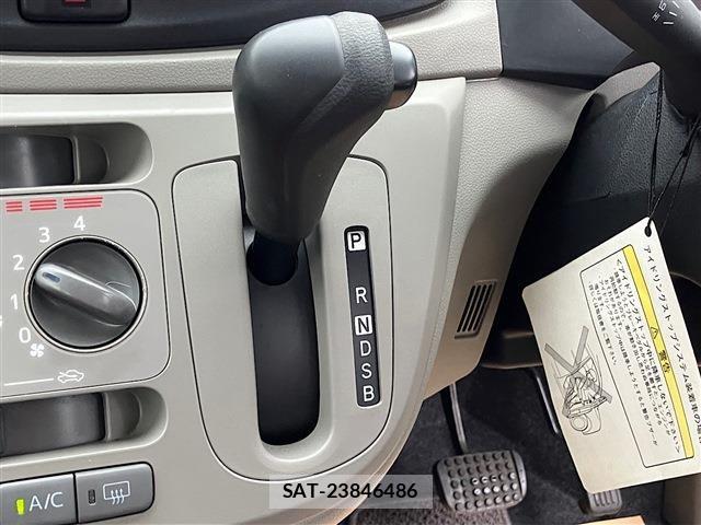 Daihatsu MIRA ES 2017-06 7059484-22