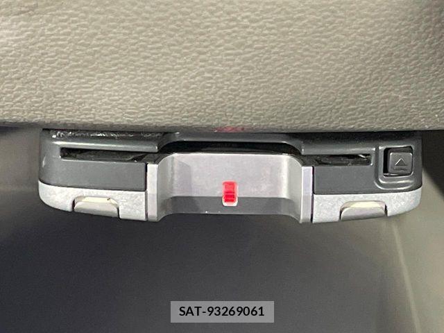 Daihatsu MIRA ES 2017-02 7221945-4