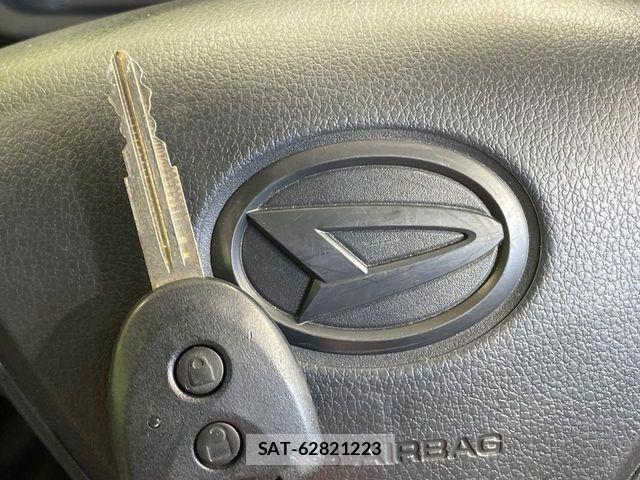 Daihatsu MIRA ES 2019-04 7221960-5