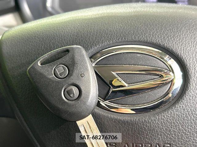 Daihatsu MIRA ES 2017-07 7251568-6