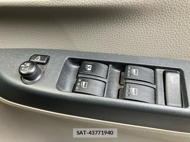 Daihatsu MIRA ES 2015-10 7272372-16