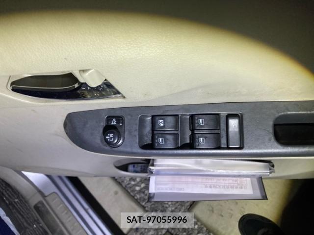 Daihatsu MIRA ES 2012-02 7272374-15