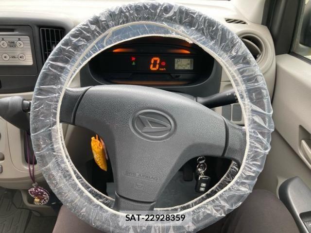 Daihatsu MIRA ES 2011-09 7328486-17