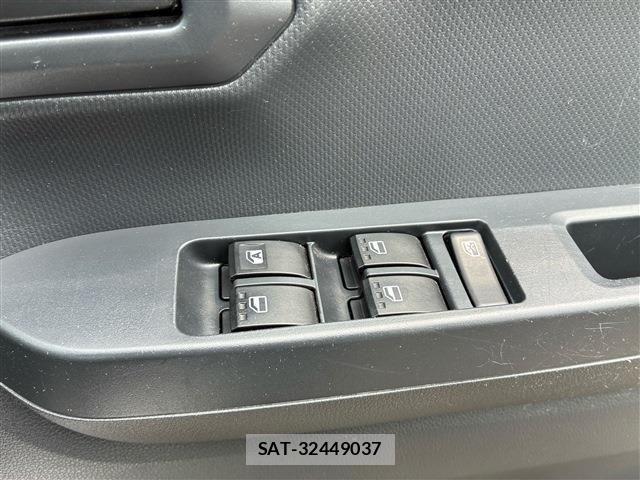 Daihatsu MIRA ES 2017-09 7328474-11