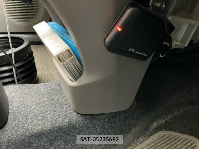 Daihatsu MIRA ES 2012-04 7328485-16