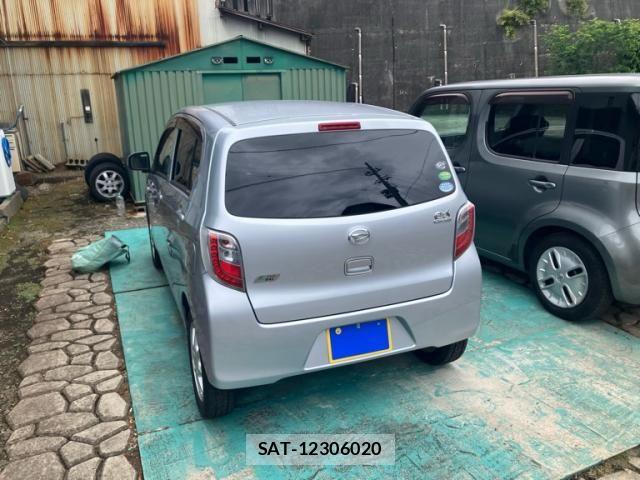 Daihatsu MIRA ES 2013-08 7358801-1