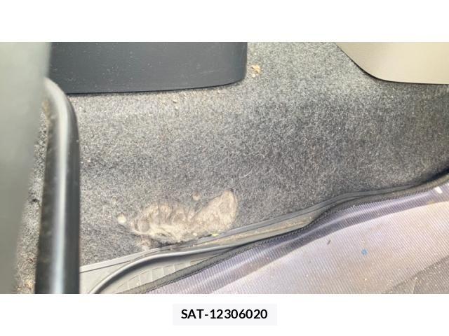 Daihatsu MIRA ES 2013-08 7358801-20