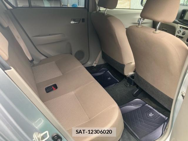 Daihatsu MIRA ES 2013-08 7358801-5