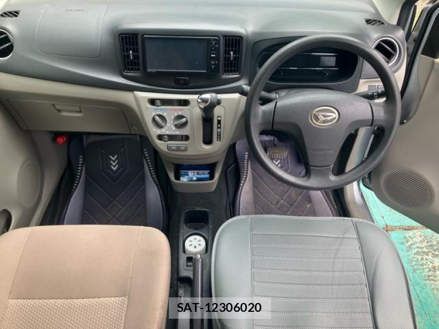 Daihatsu MIRA ES 2013-08 7358801-6