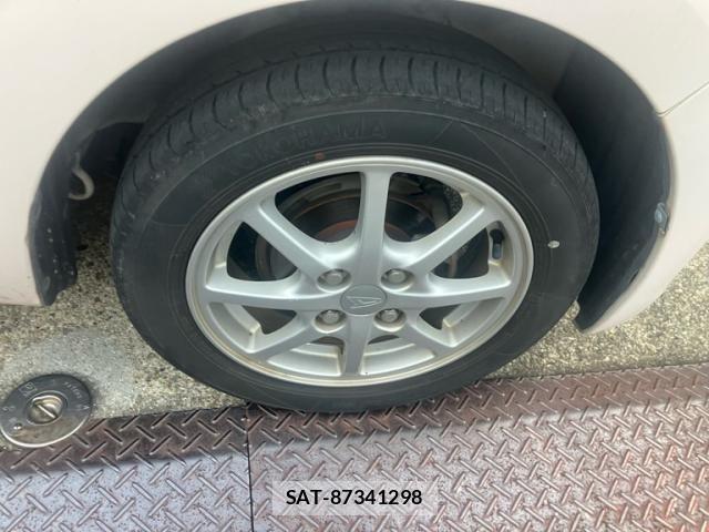 Daihatsu MIRA ES 2011-12 7392914-9