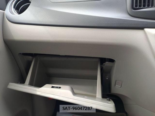 Daihatsu MIRA ES 2015-06 7455890-17