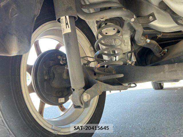 Daihatsu MIRA ES 2011-12 7562450-17