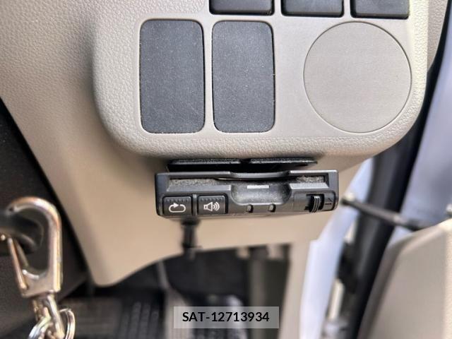 Daihatsu MIRA ES 2011-12 7618230-13