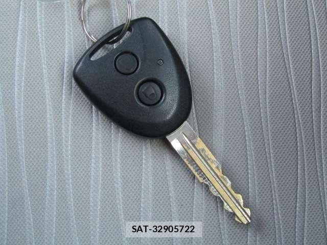 Daihatsu MIRA ES 2020-10 7618197-7