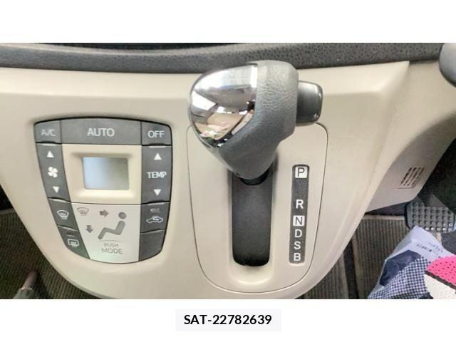 Daihatsu MIRA ES 2011-12 7618229-15