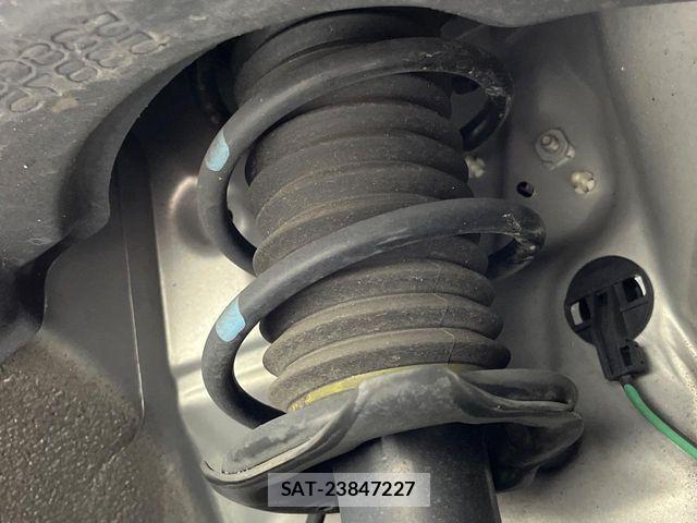 Daihatsu MIRA ES 2021-02 7618190-19