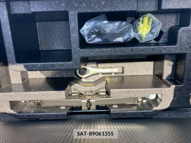 Daihatsu MIRA ES 2021-02 7618215-16