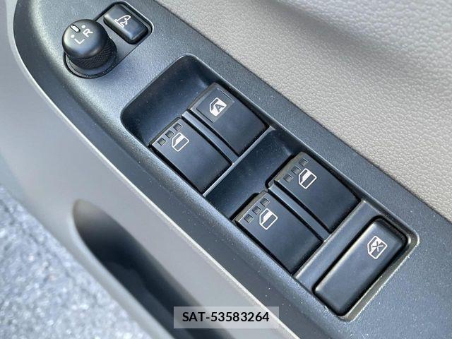 Daihatsu MIRA ES 2011-12 7618225-5