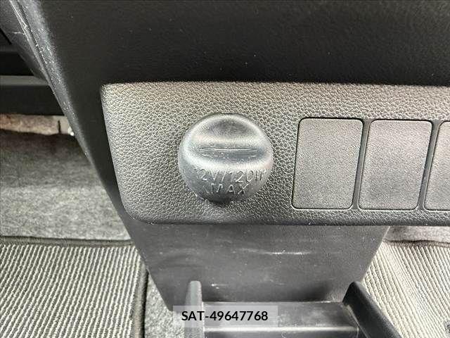 Daihatsu MIRA ES 2019-05 7618214-24