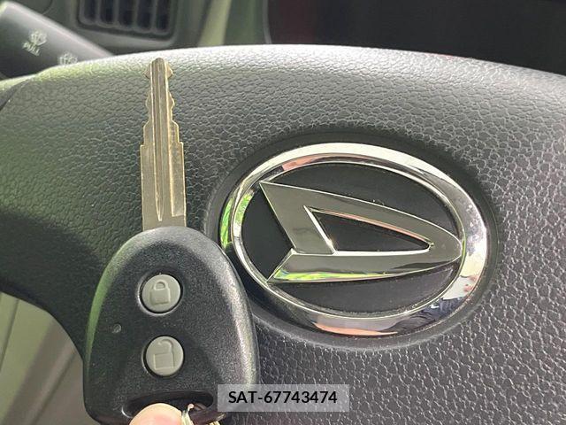 Daihatsu MIRA ES 2014-01 7725885-3