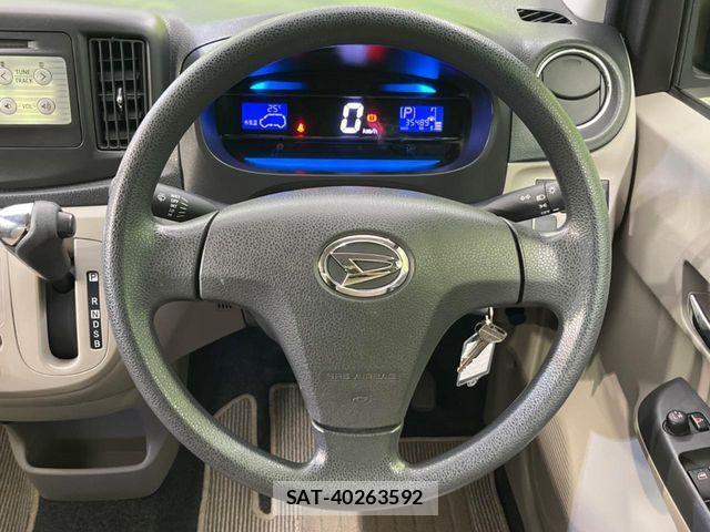 Daihatsu MIRA ES 2012-04 7725893-10