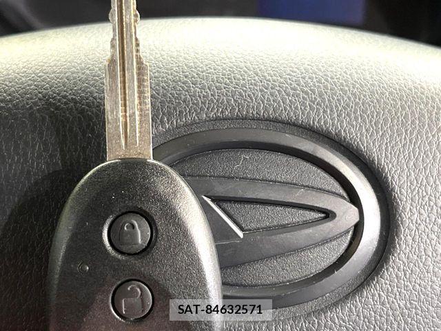 Daihatsu MIRA ES 2017-08 7725864-7