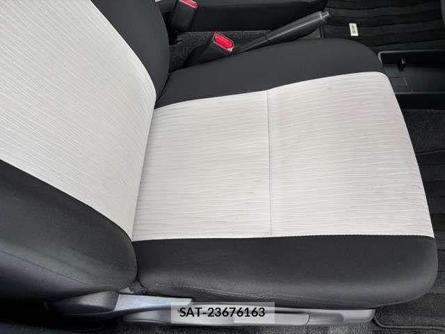 Daihatsu MIRA ES 2017-06 7787169-11