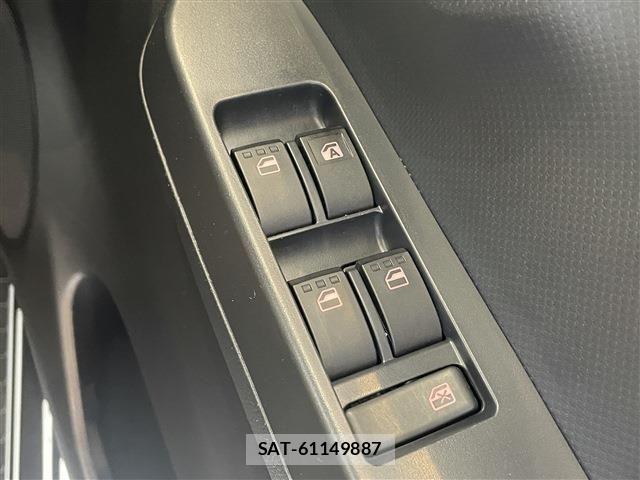 Daihatsu MIRA ES 2019-05 7877872-19