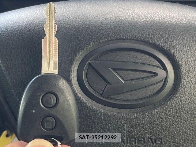 Daihatsu MIRA ES 2019-05 7980049-5