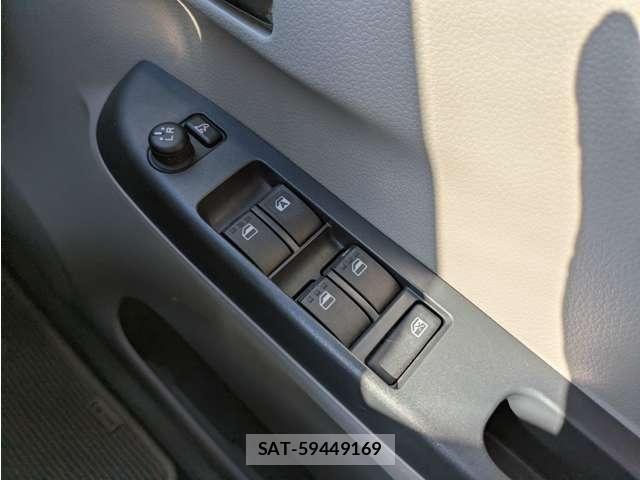 Daihatsu MIRA ES 2013-12 8036848-11