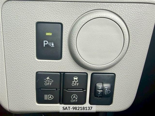 Daihatsu MIRA ES 2017-08 8036842-8