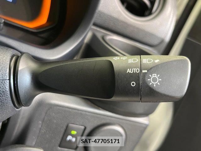 Daihatsu MIRA ES 2021-04 8036825-6