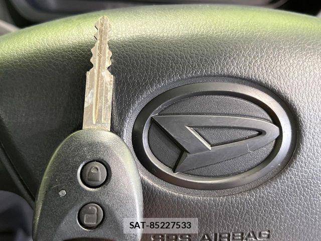 Daihatsu MIRA ES 2021-05 8036835-5