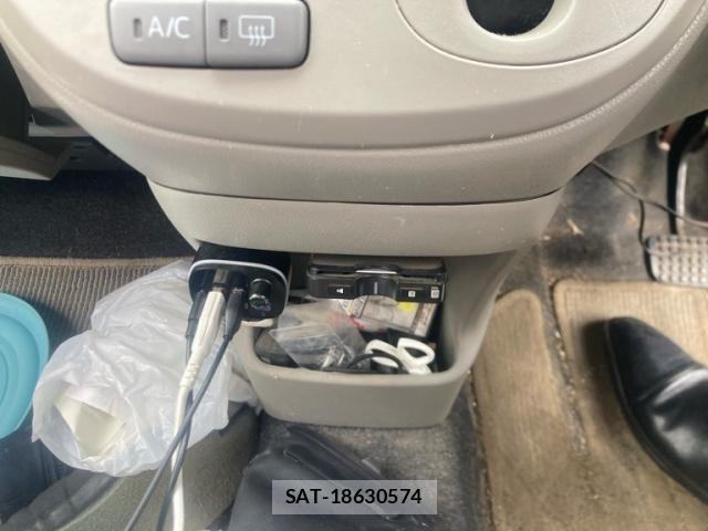 Daihatsu MIRA ES 2016-07 8074663-18