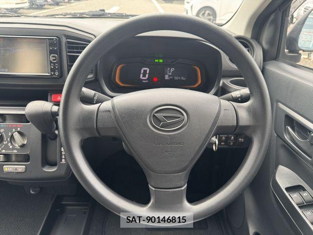 Daihatsu MIRA ES 2017-06 8100502-10