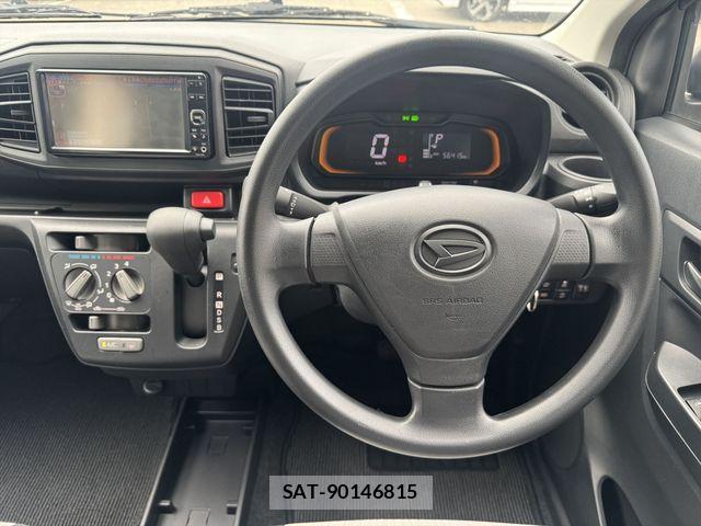 Daihatsu MIRA ES 2017-06 8100502-11