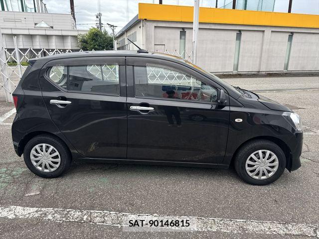Daihatsu MIRA ES 2017-06 8100502-3