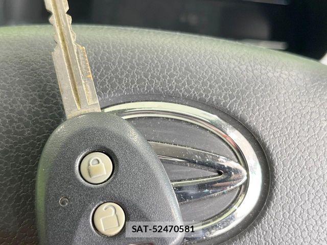 Daihatsu MIRA ES 2015-01 8100508-3