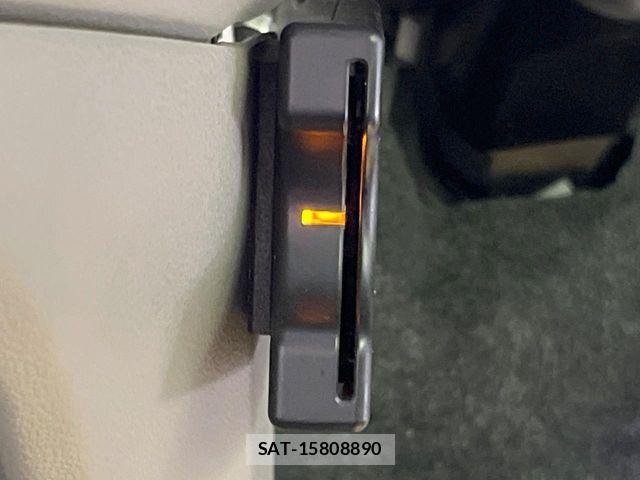 Daihatsu MIRA ES 2013-08 8100510-3