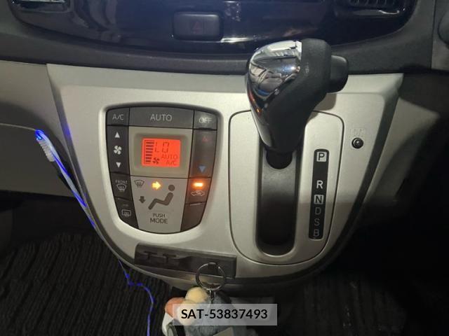 Daihatsu MIRA ES 2013-11 8100511-12