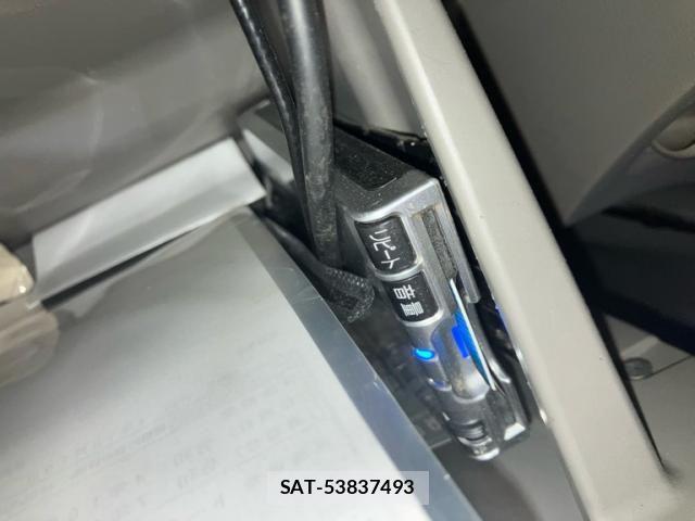 Daihatsu MIRA ES 2013-11 8100511-15